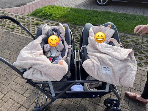 Buggy (onderstel) dubbele maxi cosy, Kinderen en Baby's, Tweelingen en Meerlingen, Zo goed als nieuw, Ophalen