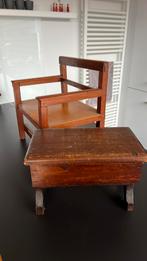 Klein oud kinderstoeltje en bankje, Ophalen