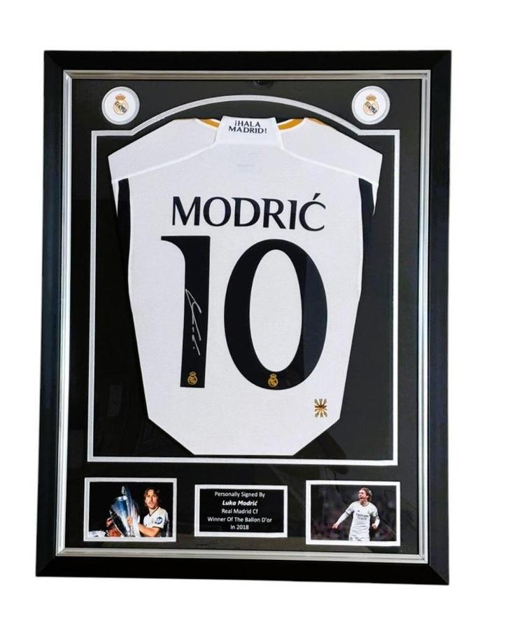 Luka Modrić Real Madrid 2023/24 Gesigneerd en Ingelijst, Verzamelen, Sportartikelen en Voetbal, Nieuw, Shirt, Ophalen of Verzenden