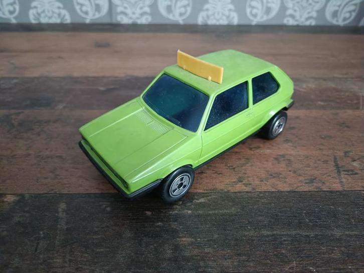 Plastic Volkwagen Golf 1 GTi (1981) 19cm / Joustra France, Antiek en Kunst, Antiek | Speelgoed, Verzenden