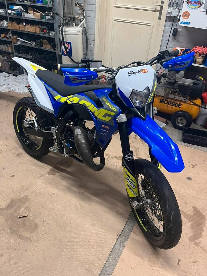 Sherco Sm 50 rs 20230, Fietsen en Brommers, Brommers | Derbi, Zo goed als nieuw, Klasse B (45 km/u), Ophalen