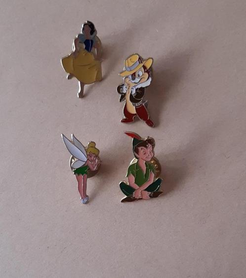 4 pin Disney - Peter Pan - Tinkelbel - Sneeuwwitje - Knabbel, Collections, Disney, Neuf, Autres types, Peter Pan ou Pinocchio