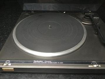 TECNICHS SL hifi avec AIGUILLE NEUVE  et couvercle  beschikbaar voor biedingen