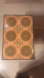 Vintage krantenbak gele mozaïek., Huis en Inrichting, Ophalen, Zo goed als nieuw