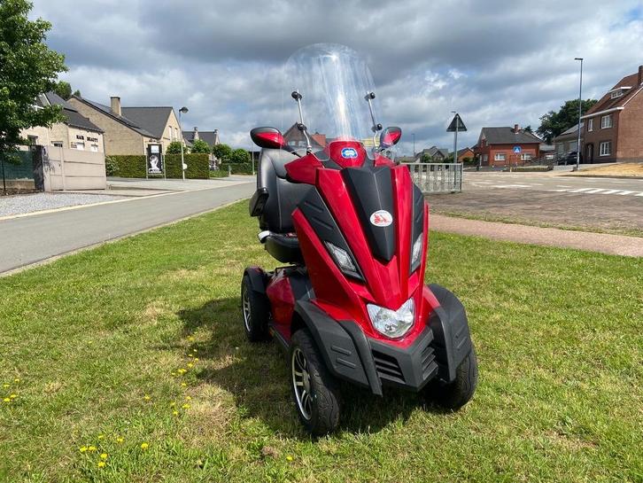 Scootmobiel King Cobra - Nieuwe batterijen- 65km actieradius, Diversen, Brommobielen en Scootmobielen, Zo goed als nieuw, Drive