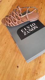 Sandales plates en cuir., Kleding | Dames, Schoenen, Ophalen, Nieuw