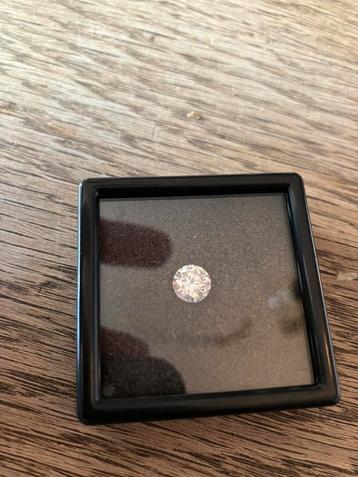 Diamant rond brilliant (Moissanite) met certificaat  beschikbaar voor biedingen