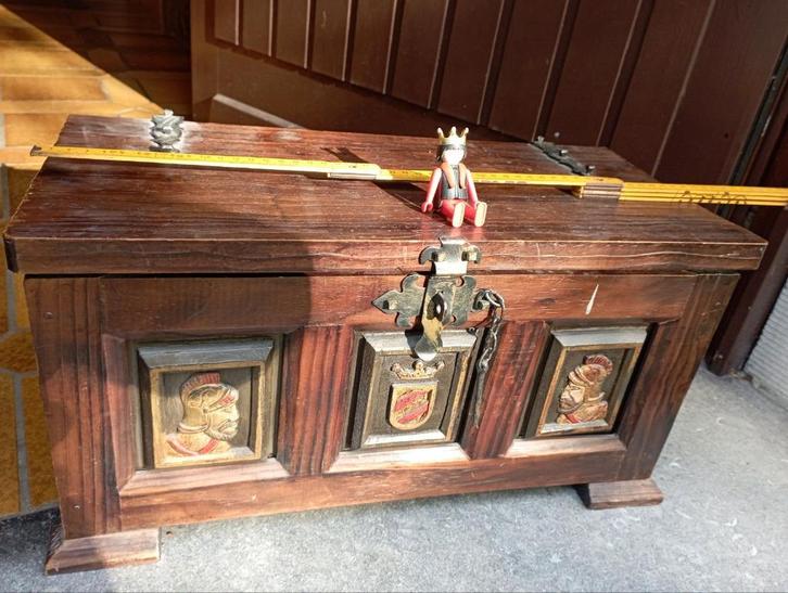 662) houten opbergkistje (49cm lang), Antiek en Kunst, Curiosa en Brocante, Ophalen