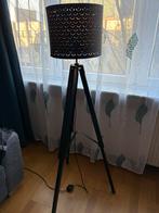 Lampadaire, Maison & Meubles, Lampes | Lampadaires, Enlèvement, Comme neuf, Bois, 100 à 150 cm