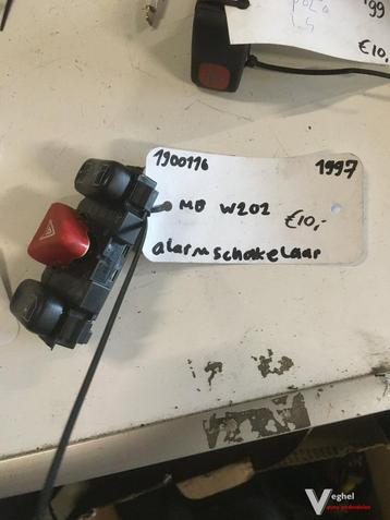 Mercedes w202  1997 ALarmlichtschakelaar beschikbaar voor biedingen