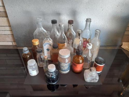 Lot anciennes bouteilles/flacons (21), Verzamelen, Overige Verzamelen, Gebruikt