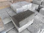 Terras/oprit grijs-blauwe beton klinkers (gebruikt) - Gratis, Jardin & Terrasse, Pavé & Dalles, 10 m²² ou plus, Briques, Enlèvement