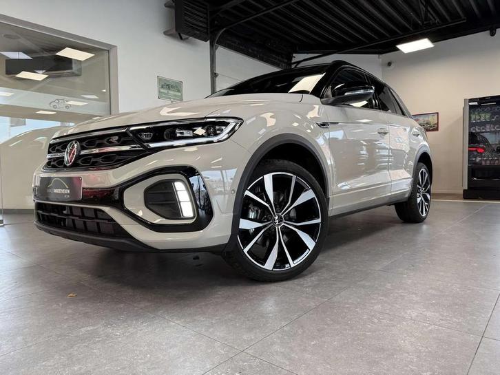 Volkswagen T-Roc T-Roc 1.5 eTSI OPF DSG R-Line * pano-dak *, Auto's, Volkswagen, Te koop, T-Roc, Achteruitrijcamera, Adaptive Cruise Control
