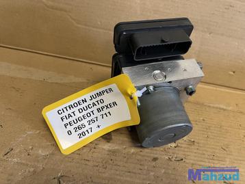 Citroen Jumper Fiat Ducato Peugeot Boxer ABS Pomp 0052065547 beschikbaar voor biedingen