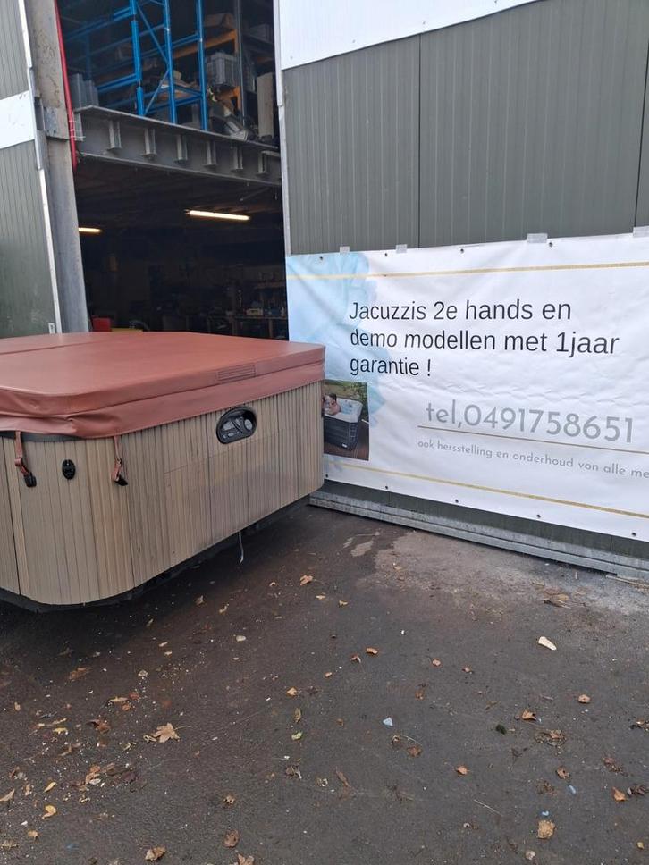 Gratis hot tub met warmwaterbron bezorgd, Tuin en Terras, Zwembad-toebehoren, Ophalen of Verzenden