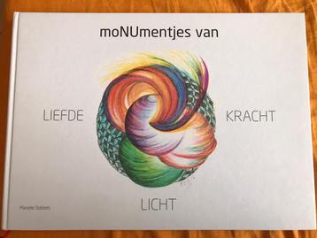 Monumentjes van liefde licht kracht 