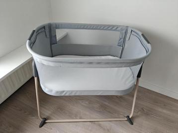 Maxi-Cosi Tori Co-sleeper – met muggennet en hoeslakens beschikbaar voor biedingen