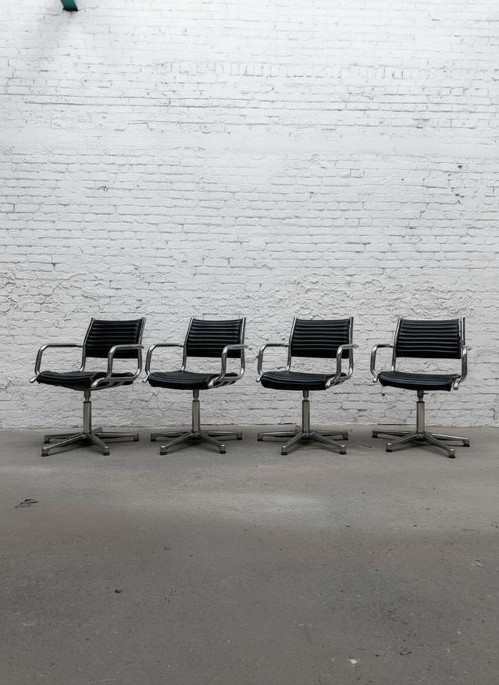 Set van 4 - Olymp Armchair Germany (Jaren '70), Huis en Inrichting, Stoelen, Gebruikt, Vier, Zwart, Ophalen