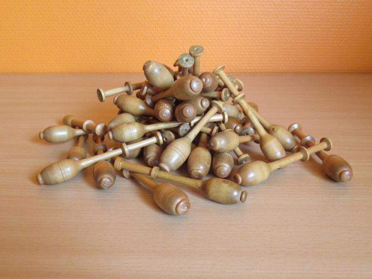 vintage kantklosjes, Hobby en Vrije tijd, Kantklossen, Gebruikt, Ophalen of Verzenden