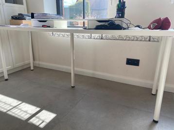 Bureau te koop  beschikbaar voor biedingen