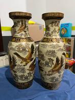 2 Chinese vaasjes, Ophalen