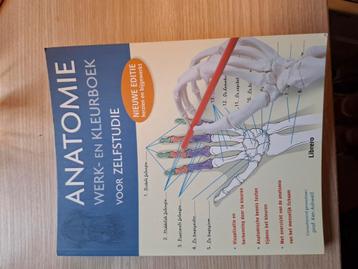 Anatomie - werk- en kleurboek voor zelfstudie beschikbaar voor biedingen