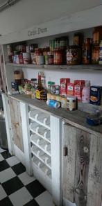 Witte stijgerhouten kast voorraadkast  of buffetkast, Huis en Inrichting, Kasten | Buffetkasten, Ophalen