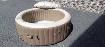 Jacuzzi Intex, Enlèvement, Utilisé, Pompe, Gonflable