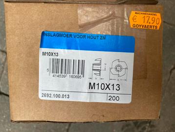 Inslagmoer voor hout M10x13 ( 148 st)