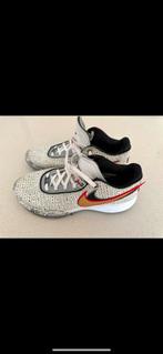 Nike basketschoenen, Sport en Fitness, Ophalen, Zo goed als nieuw, Nike