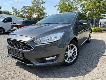 Ford Focus 1.0 EcoBoost Start-Stopp-System Titanium beschikbaar voor biedingen