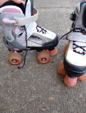 Patins à roulettes réglables 33-36 beschikbaar voor biedingen