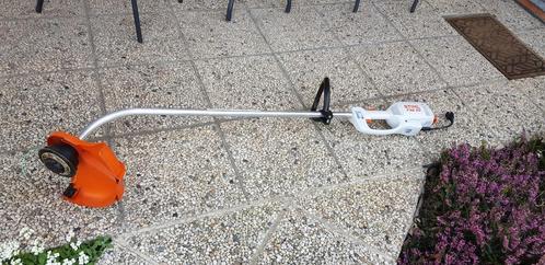 Coupe bordures STIHL FSE 60 sous garantie, Tuin en Terras, Grastrimmers, Zo goed als nieuw, Elektrisch, Ophalen