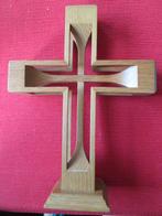 Künstler Holzkreuz: Kreuz im Kreuz, Enlèvement ou Envoi