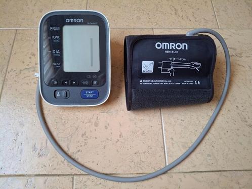 OMRON Bloeddrukmeter M6 Comfort IT, Diversen, Verpleegmiddelen, Gebruikt, Ophalen of Verzenden