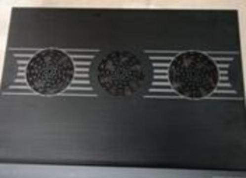 Notebookkoeler Revoltec RNC-3000, zwart (15,4"-17") RNC03, Computers en Software, Laptopstandaarden, Zo goed als nieuw, Ophalen of Verzenden