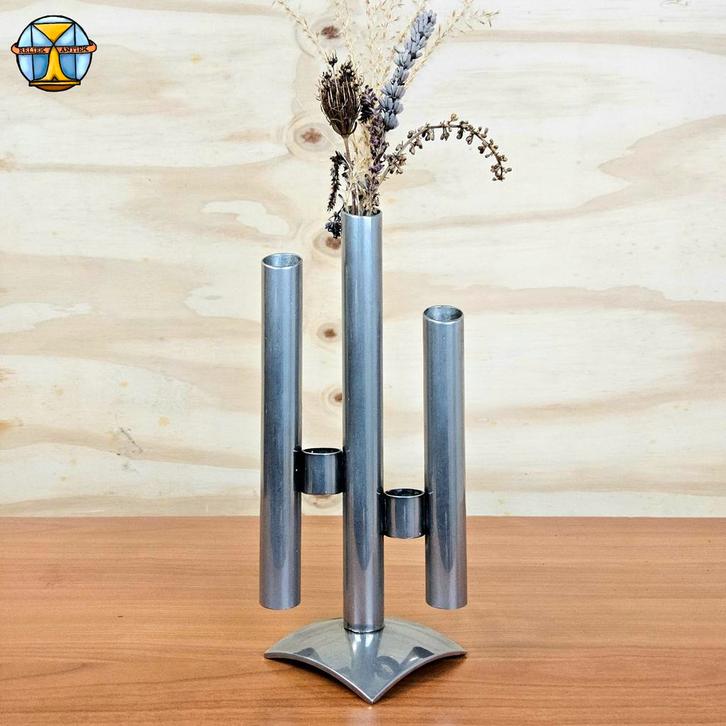 Vintage / Space age roestvrij stalen Itilian design vaasje, Huis en Inrichting, Woonaccessoires | Vazen, Zo goed als nieuw, Overige kleuren