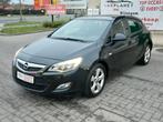 Opel Astra Sedan 1.7Diesel Euro 5 130.000km met garantie, Auto's, Voorwielaandrijving, Euro 5, Zwart, 4 cilinders