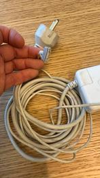 Apple lader. voor oudere mac books., Computers en Software, Laptop-opladers, Ophalen, Gebruikt, Apple