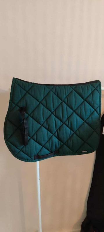 Equiline dekje groen beschikbaar voor biedingen