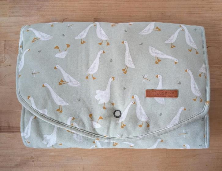 Verzorgingsmat little Dutch goose, Enfants & Bébés, Sac à langer bébé, Enlèvement