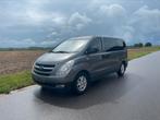 Hyundai h1 2011 euro 5, Auto's, 2500 cc, Euro 5, Achterwielaandrijving, Zwart