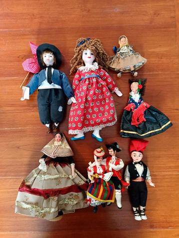 Lot de poupées Espagne 