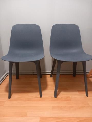 2 chaises ODGER beschikbaar voor biedingen