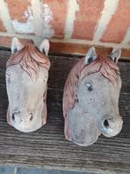 2 betonnen paardenhoofden, Tuin en Terras, Ophalen, Gebruikt