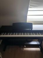 Piano Yamaha clasinova, Muziek en Instrumenten, Piano's, Ophalen, Gebruikt, Overige kleuren, Piano