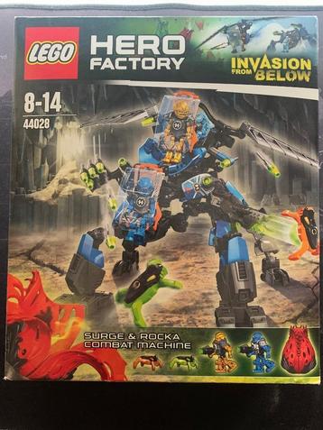 LEGO Hero Factory Set 44028. Machine de combat Surge et Rock