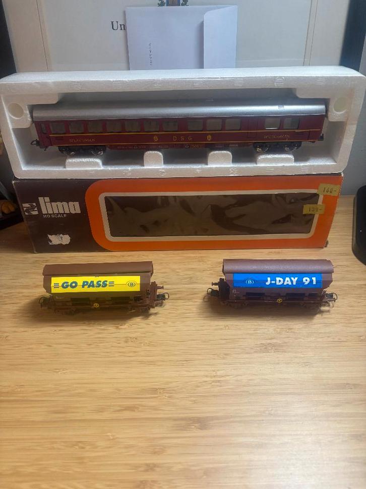 Lima HO:Veel wagens,rails,transformator,schuur, accessoires., Hobby en Vrije tijd, Modeltreinen | H0, Gebruikt, Overige typen