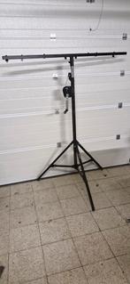 Wind up statief met T - bar 2 stuks prijs per stuk, Ophalen, Gebruikt