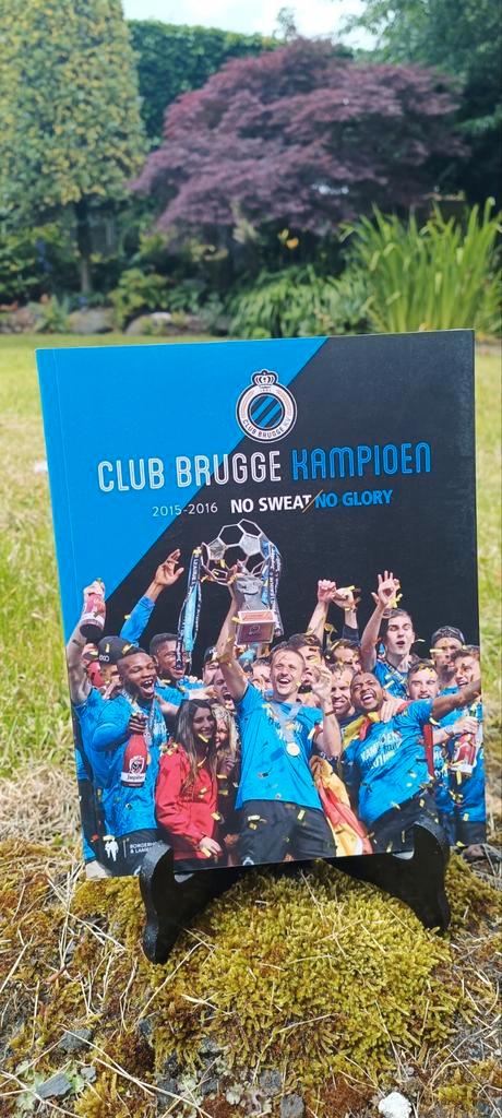 Club Brugge Kampioen 2015-2016 boek, Verzamelen, Sportartikelen en Voetbal, Zo goed als nieuw, Boek of Tijdschrift, Ophalen of Verzenden